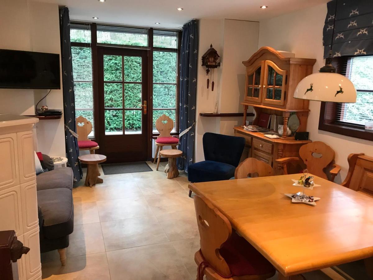 Romantisch Gastenverblijf 'Het Vogelhuisje' Lunteren Esterno foto